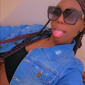 Meet your Posher, Maculove